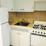 Stylish Montreal Apartment Comfortable Stay In The Golden Square Mile